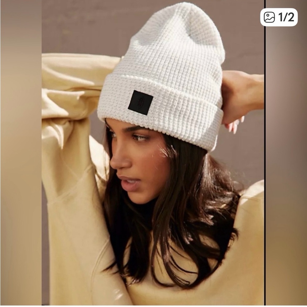 FP Movement lets race fleece lined recycled yarn beanie